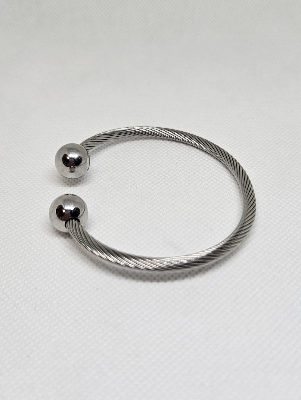 Two Tone Cable Bangle Set Stackable Designer Inspired Bracelets - Picture 15 of 16